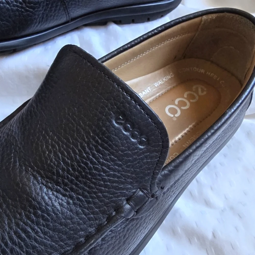 Ecco Sz 43 Mens Black Pebbled Leather Slip-On Comfort Moccasin Moc Driving Shoes